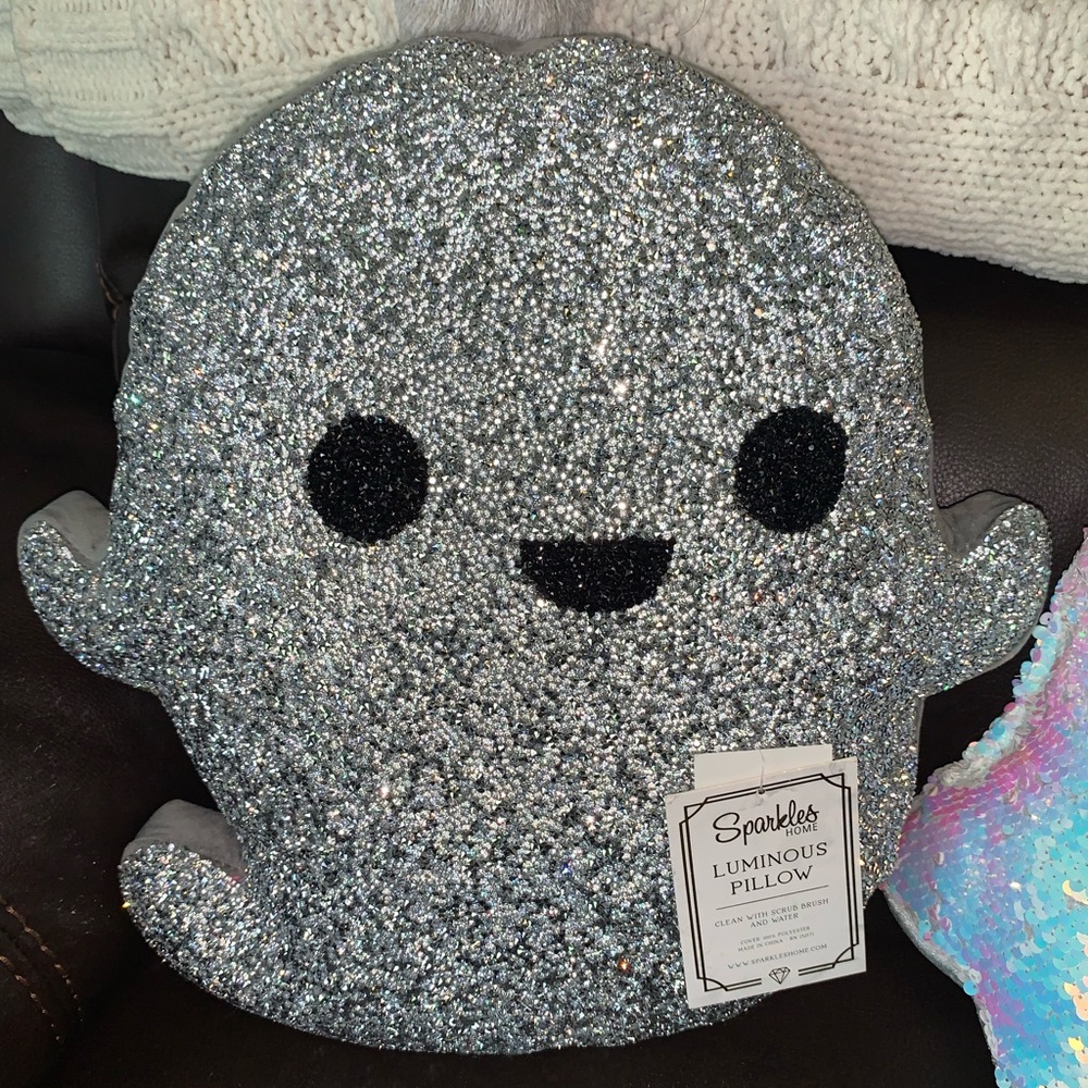 NEW RARE SPARKLES trending ghost